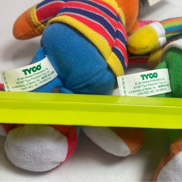 MINT BNWT SESAME STREET BEANS BERT AND ERNIE - Picture 13 of 14